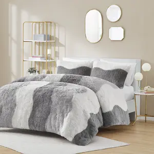 Intelligent Design Cassie Ombre Shaggy Faux Fur Comforter Set