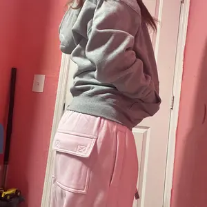 PROCLUB Men's Heavyweight Cargo Sweatpants PRO CLUB Cargo Pants 6 Pockets Casual Fleece Pants Hip Hop Harem Casual Loose Fit Elastic Big and Tall