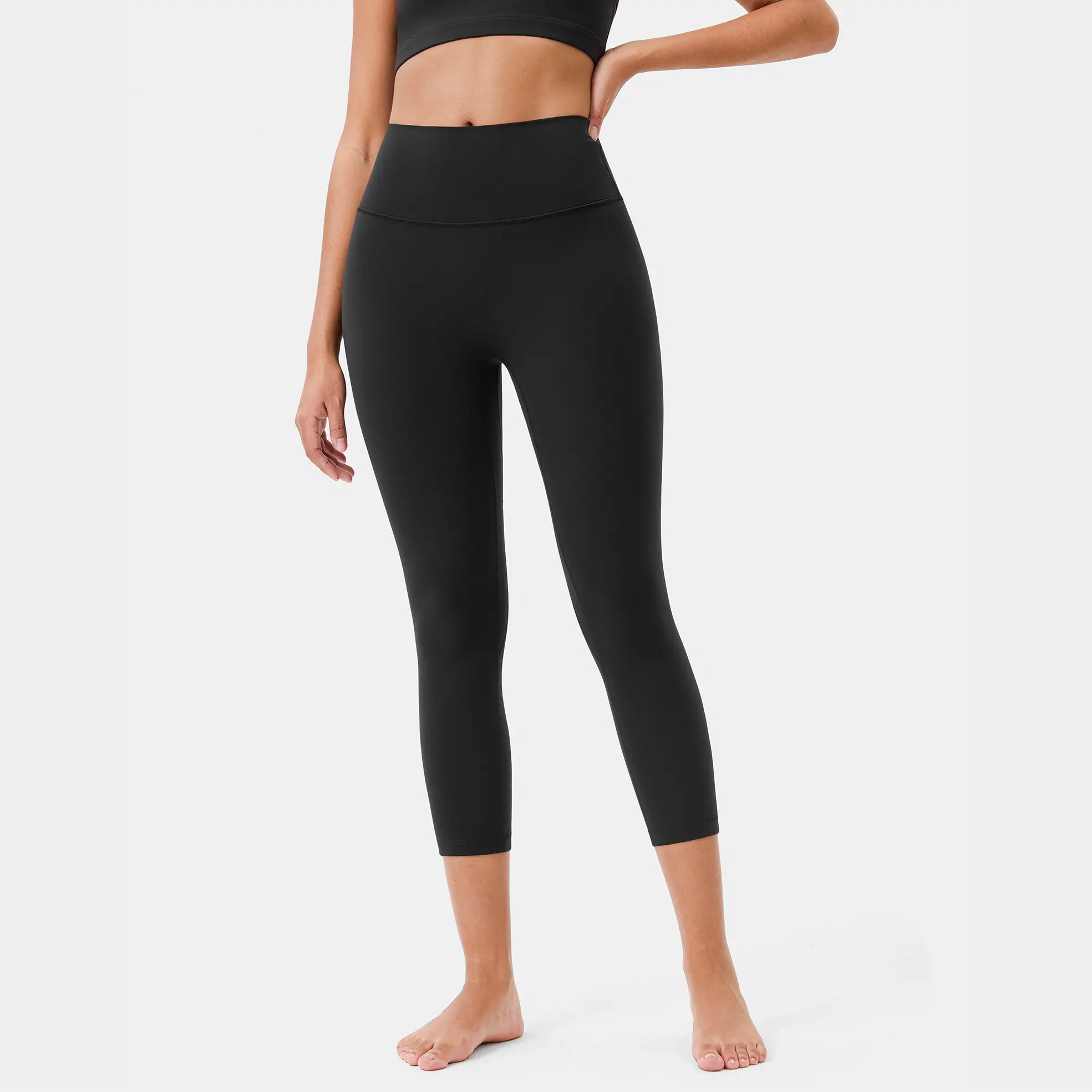 Colorfulkoala Women's No Front Seam Yoga Capri 21" Dreamlux High-Waisted Tummy Control Workout Leggings with Hidden Pocket Petite Length