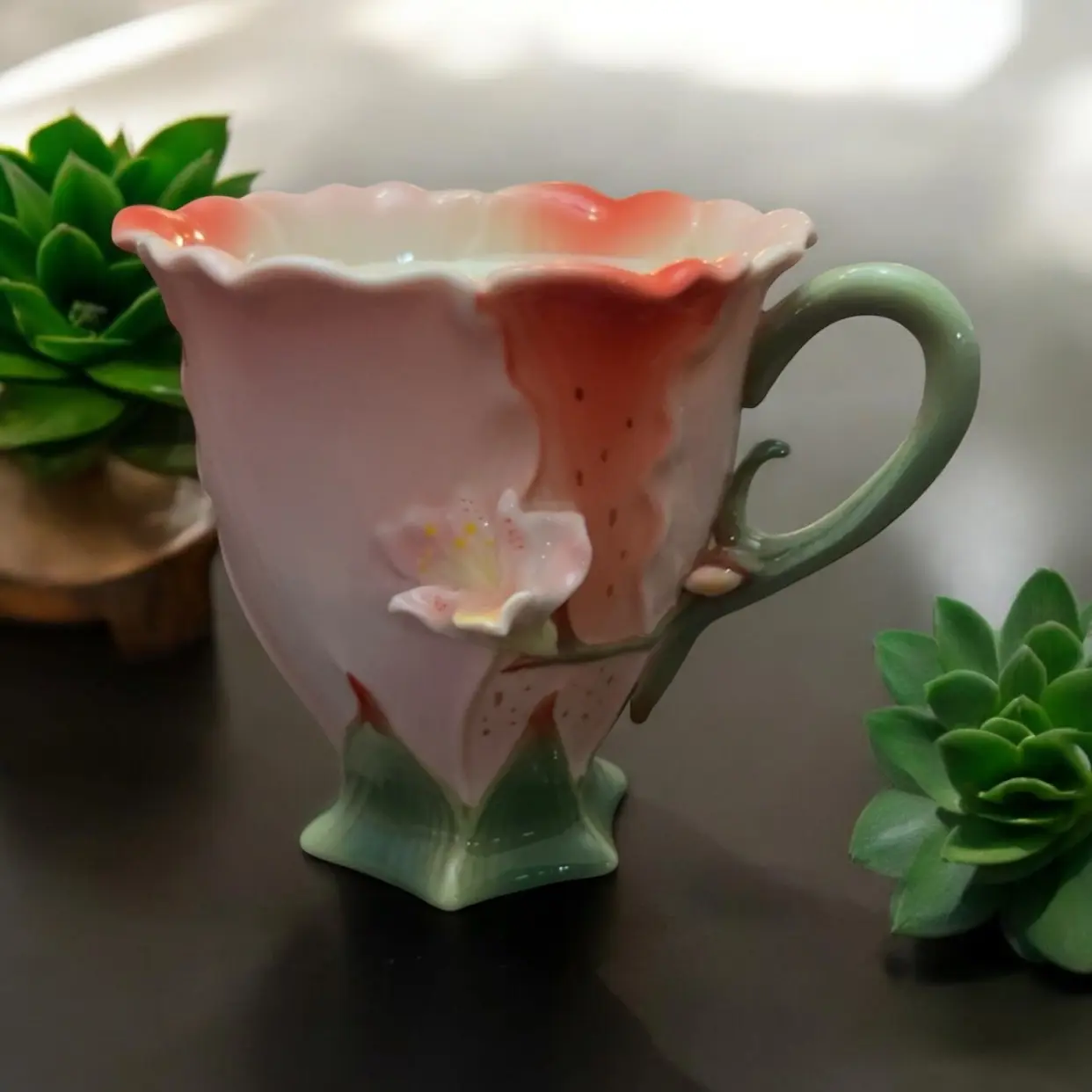 Pink Floral TeaCup Candle
