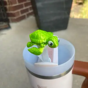 Sea Turtle Cute Straw Toppers and Charms for Stanley Tumbers & 9.5mm Straws with Durable PLA Design - Stylish, Beverage