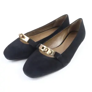 Pre-owned HERMÈS Suede  Small Leather Goods Hermes Bilbao Kelly Buckle Pumps