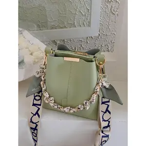 Women's Fashion Chain Decorated Fashionable Bucket Bag As Summer Outfits , Solid Color Crossbody Bag with Silk Scarf, Minimalist Wide Strap Bag