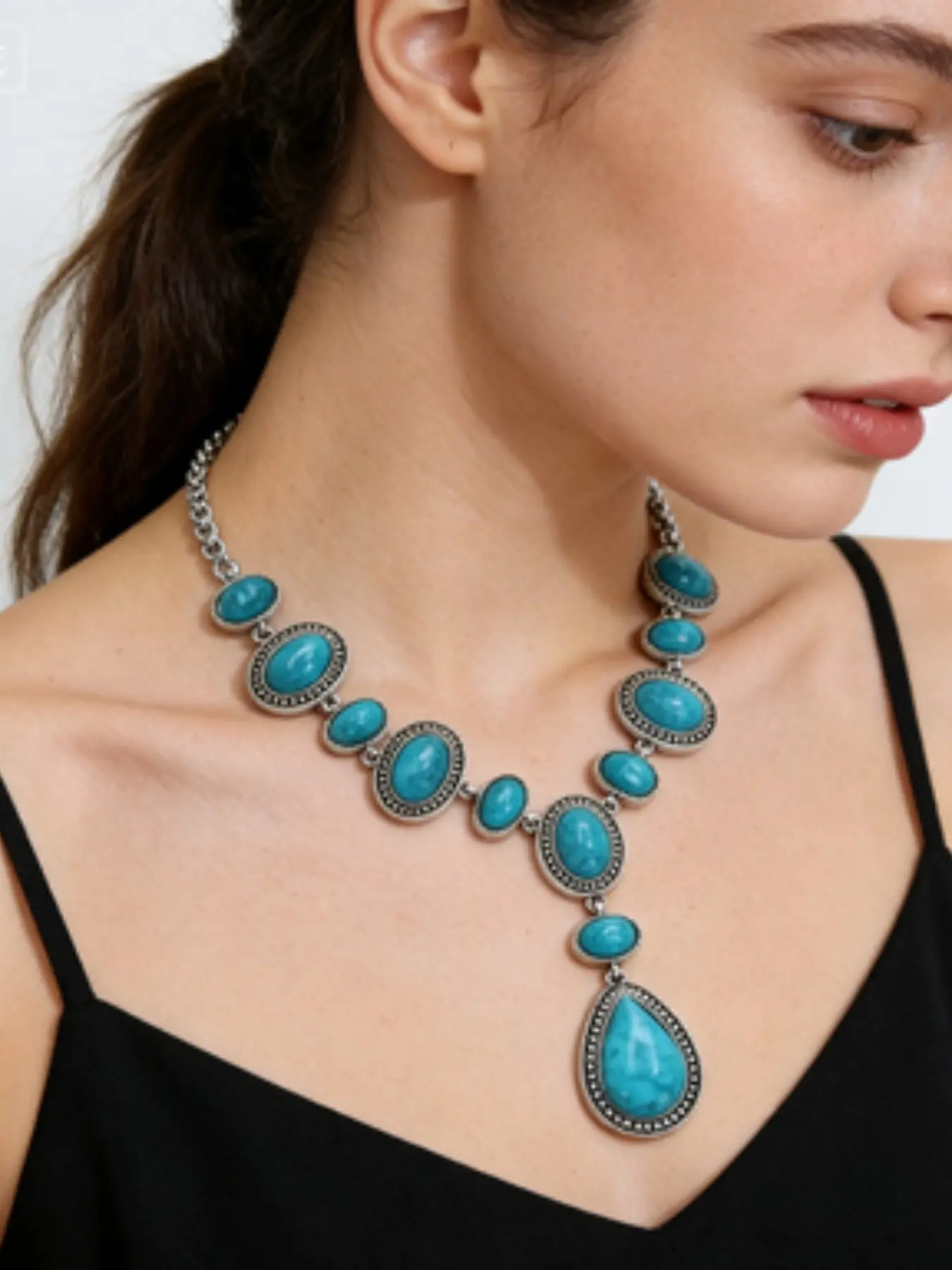 Vintage Turquoise Teardrop Necklace for Women, Bohemian Ethnic Style Y-Shape Chain, Western Cowboy Fashion Accessory