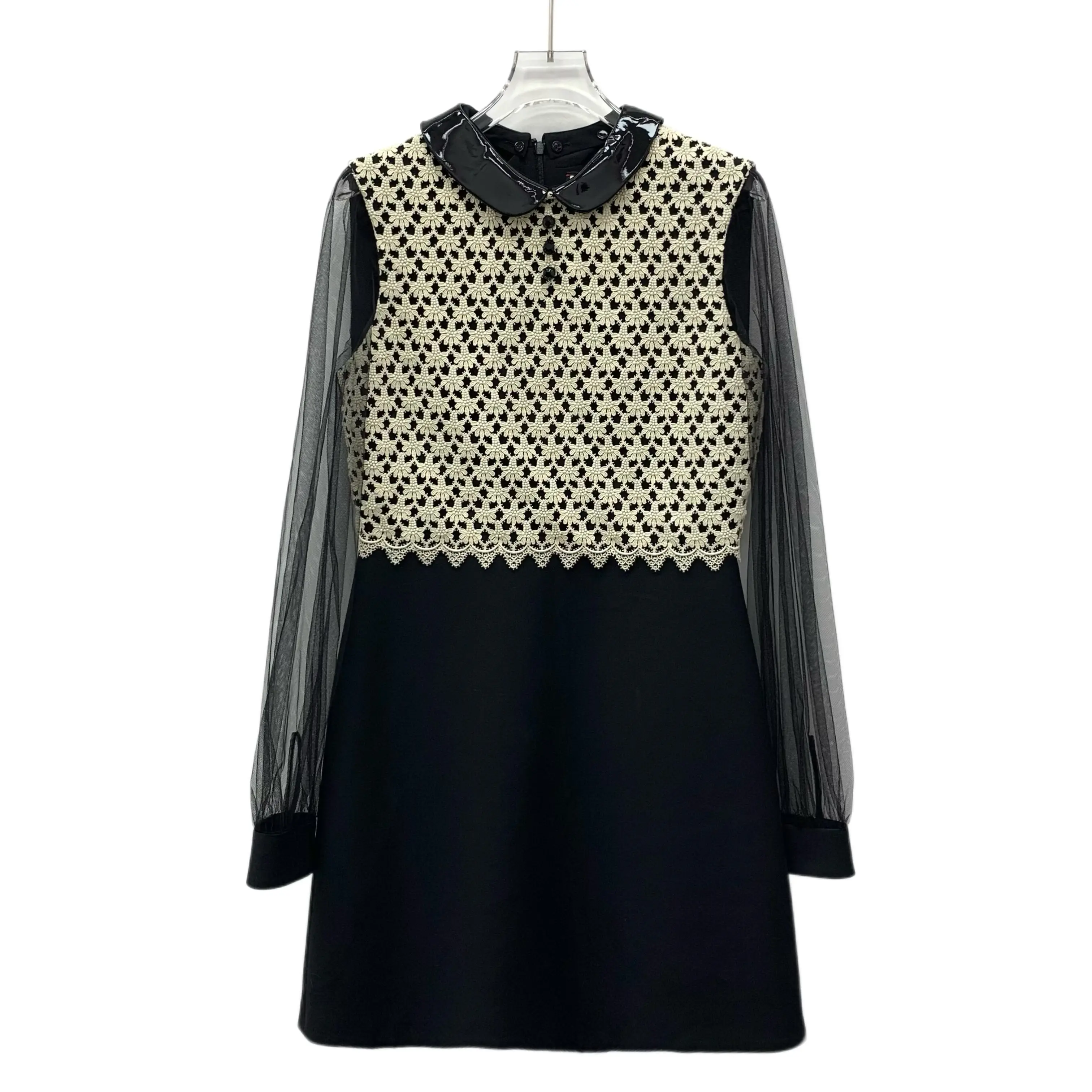 RDLT— Gucci Black Floral Lace Wool Dress Size 40