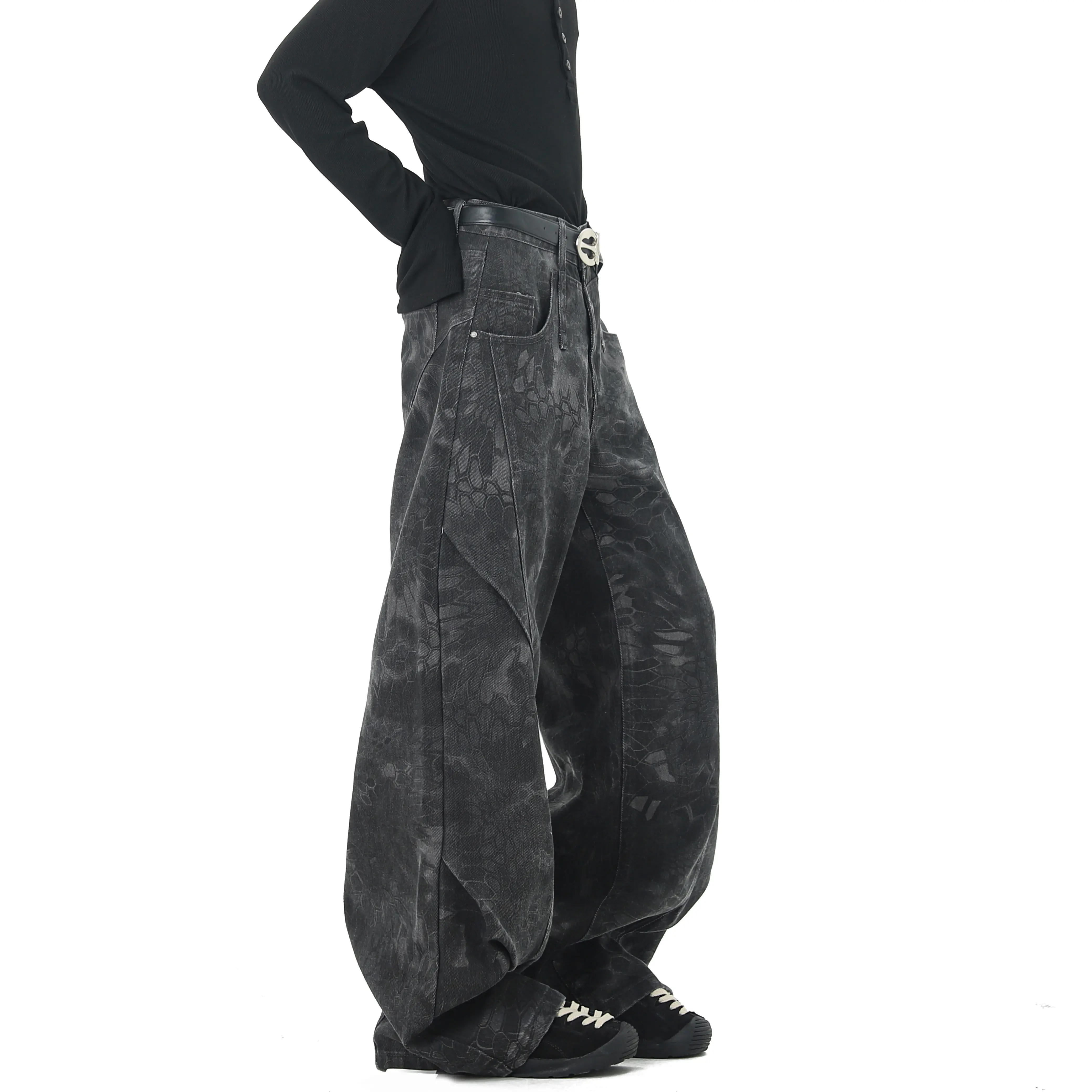 Men's Vintage Washed Faded Straight Cut Denim Pants, Irregular 3D Cutting Seam Design Classic Five Pocket Style Belt Loops Metal Buckle Waist Tailored Fit Trousers For Street Hip Hop Daily Casual Skateboard Outdoor Activities