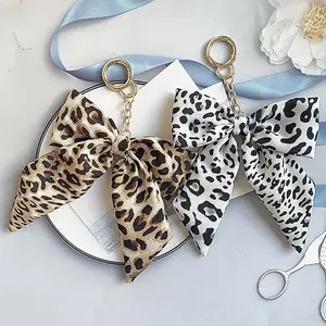 Leopard Print Bow Bag Charm, Women's Leopard Pattern Accessory, Butterfly Knot Bag Pendant, Handbag Wallet Keychain Decoration