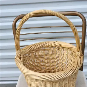 Classic Vintage Natural Wicker Basket
