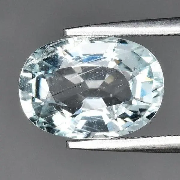 2.79ct ETW Earth-Mined Very Light Greenish Blue Aquamarine – Oval Cut, Unheated