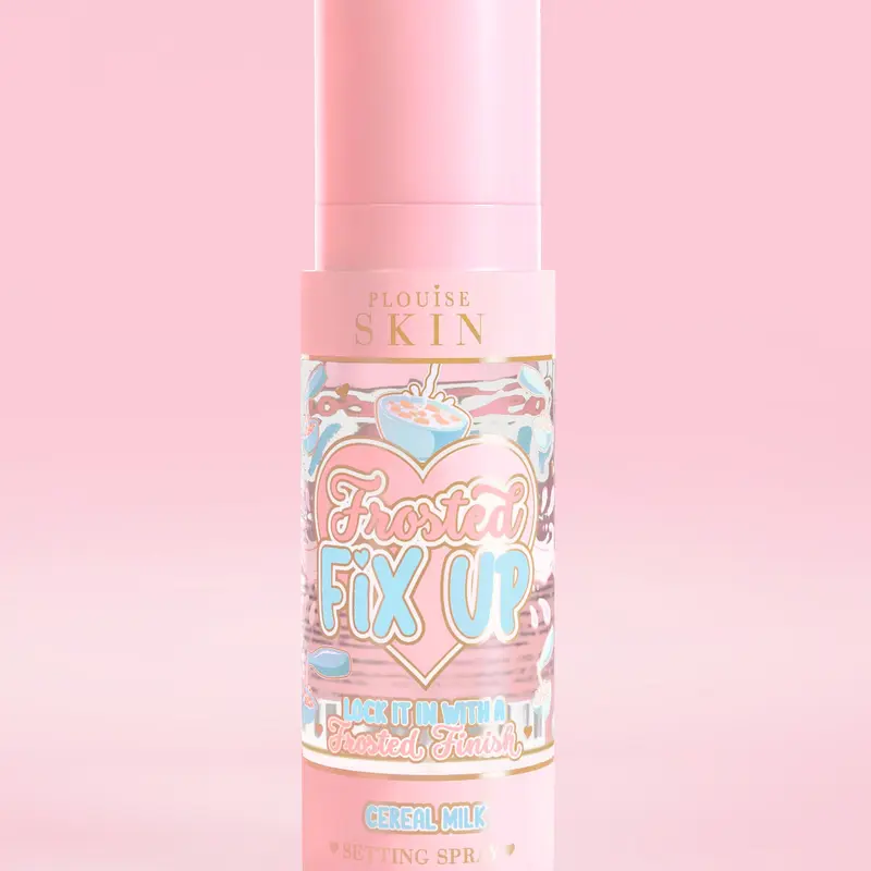 P. Louise Frosted Fix Up Blurring Makeup Fixing Spray, Green Tea & Hyaluronic Acid Infused, Calming Dewy Mist Form Setting Spray