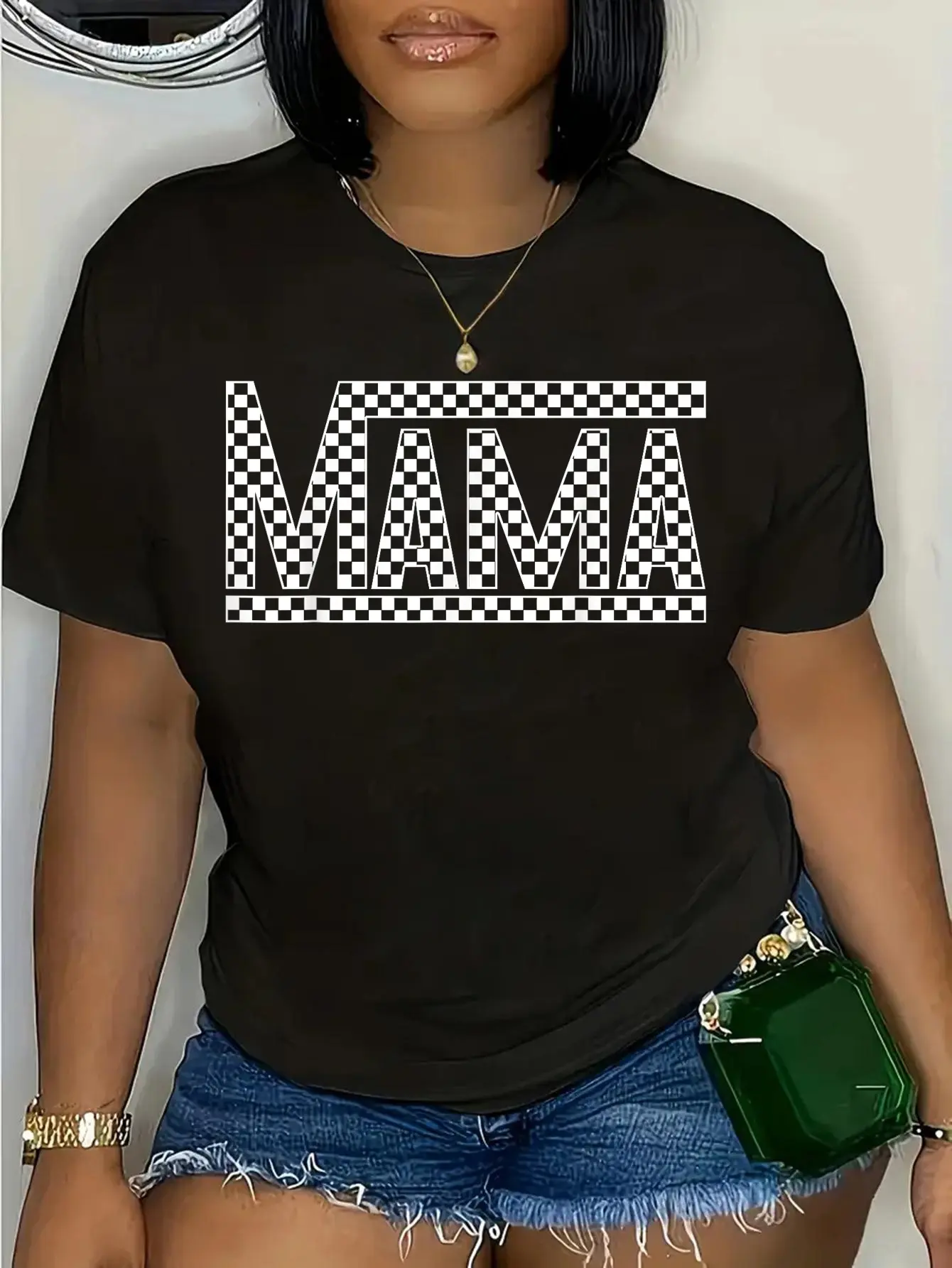 100% Cotton Unisex Funny Checkered Mama Black White Gift Women T-Shirt