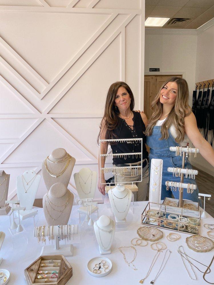 Interlocking Ring Necklace