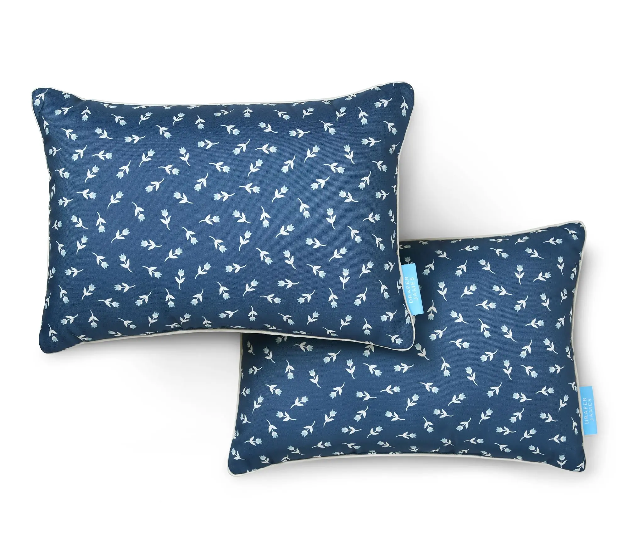 Draper James Heart Flowers 14"x20" Outdoor Pillow 2-Pack Draper James Heart Flowers 14"x20" Outdoor Pillow 2-Pack