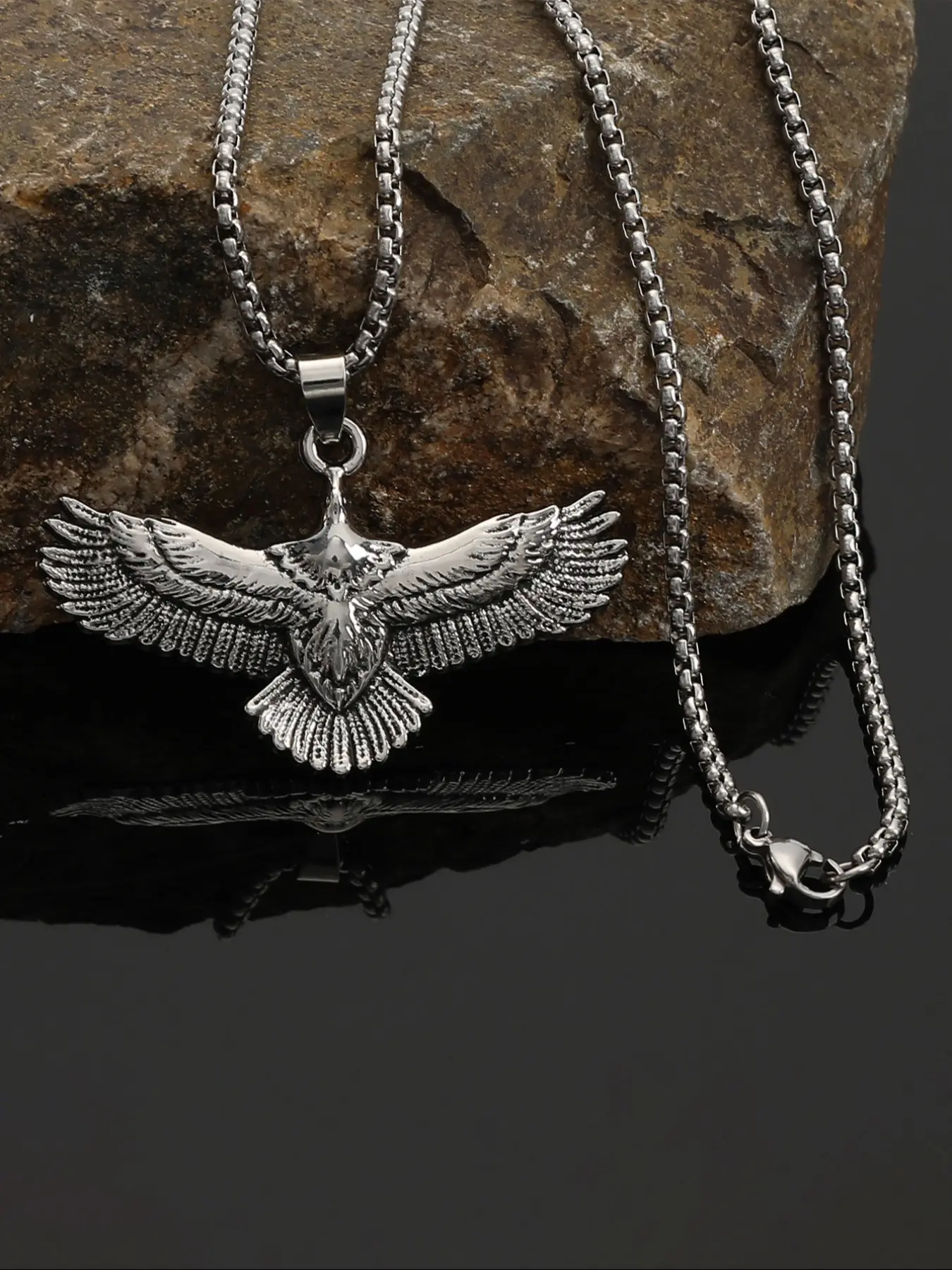 Vintage Falcon Pendant Alloy Necklace, Trendy Fashion Feather Eagle Necklace, Unisex Party Jewelry Gift for Valentine's Day Mother's Day Father's Day Birthday, Exquisite Jewelry Gift