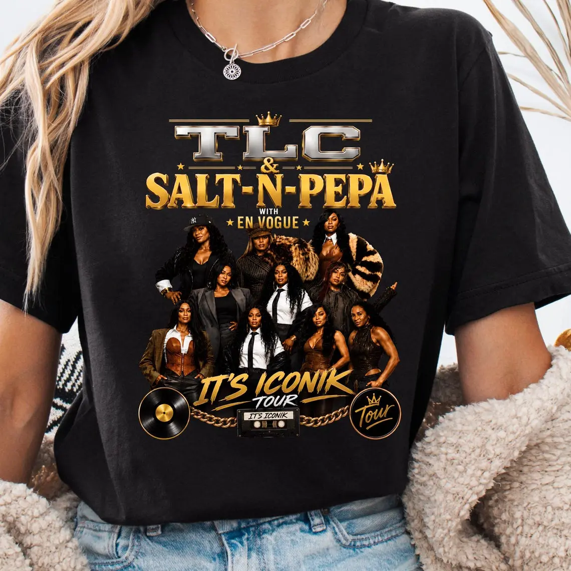 V2 TLC Salt-N-Pepa En Vogue 2026 Tour T-Shirt, R&B Concert Graphic Tee
