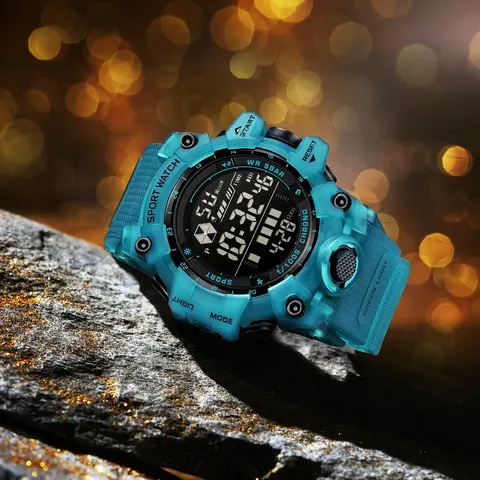Men's Sporty Digital Watch with Backlit LCD Display, Alarm and Chronograph Functions, Water-Resistant Design, Fashion Watch for Sports and Everyday Wear, Fashionable Digital Watch