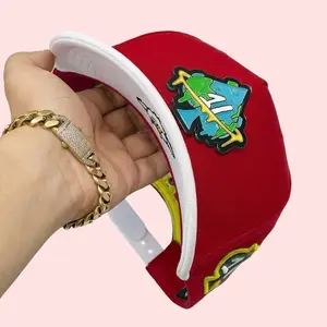 Two Tone Snapback Hat with Earth Globe Graphic Patch Red and White Streetwear Cap Adjustable Hip Hop Hat for Men Women