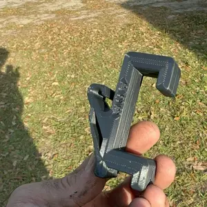 R2B Ruffland Kennel Bucket Holder Organizer for Pets