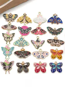 Mixed Color Butterfly Design Pendant, Fashionable Jewelry Making Accessories for Bracelet & Necklace, Trendy All-match & Exquisite DIY Jewelry for Birthday Gift
