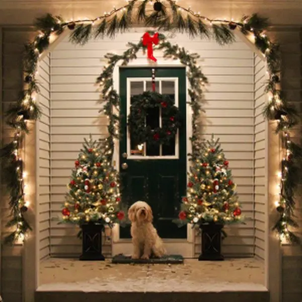 3ft Frost Flowering Flocked Artificial Christmas Tree, Plastic & Iron Construction, 78 Warm White LED Lights, Included Bracket Box, No Decoration Ornaments, Home Festive Party Decoration Supplies