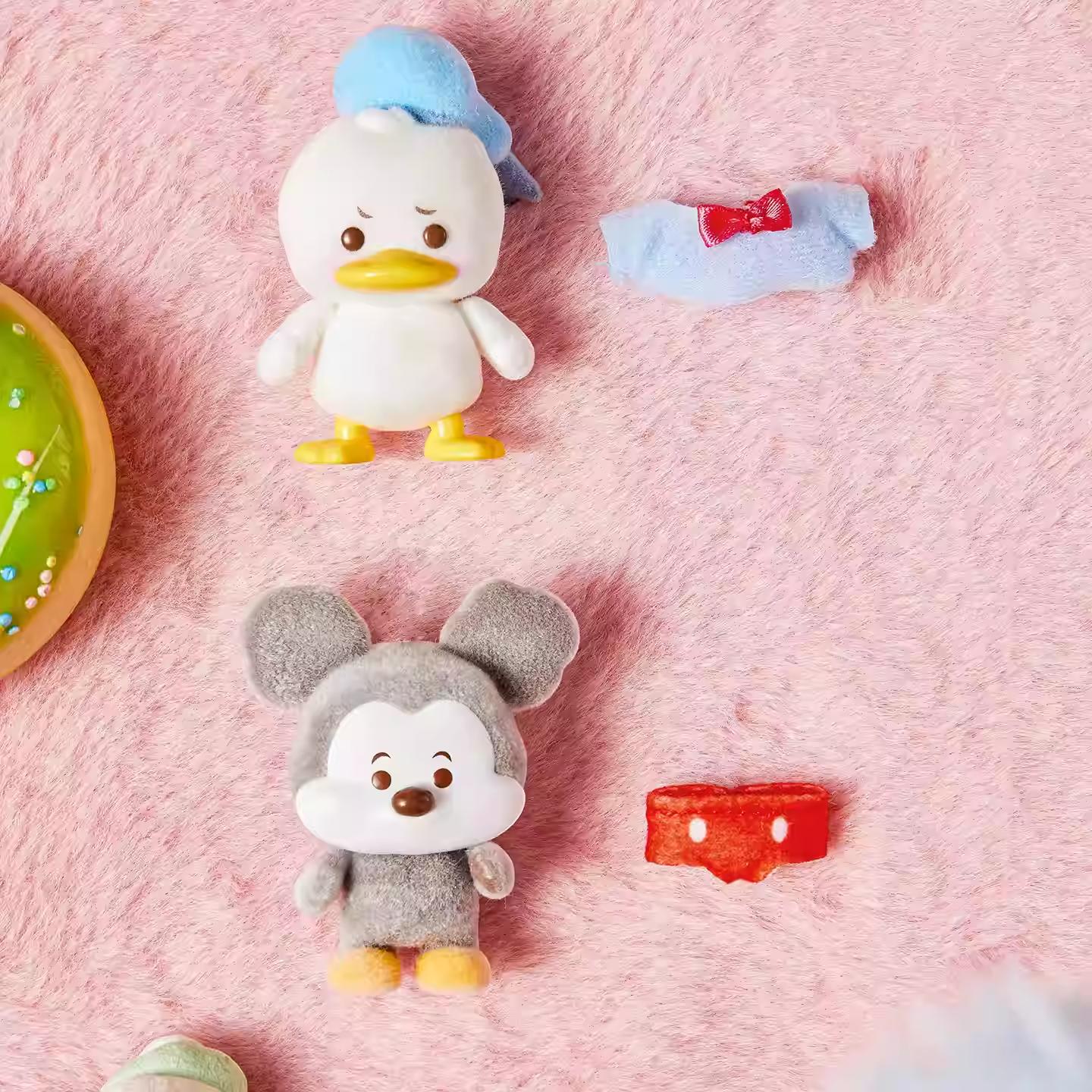 Disney Mickey Mouse Family Cha cha Series Blind Box Keychain，Soft Plush Keychain Bag Accessory For Girls Women Fans, Collectible，Pendant Gift,Unbox Mickey, Minnie, Donald & More Cute Pals