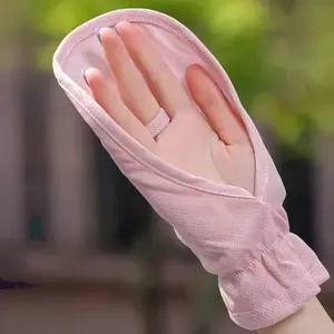 Summer UV Protection Fishbone Short Gloves, Unisex Ice Silk Breathable Sunscreen Gloves, Loose Fit Finger Guard, Ideal for Cycling, Driving, Outdoor Activities