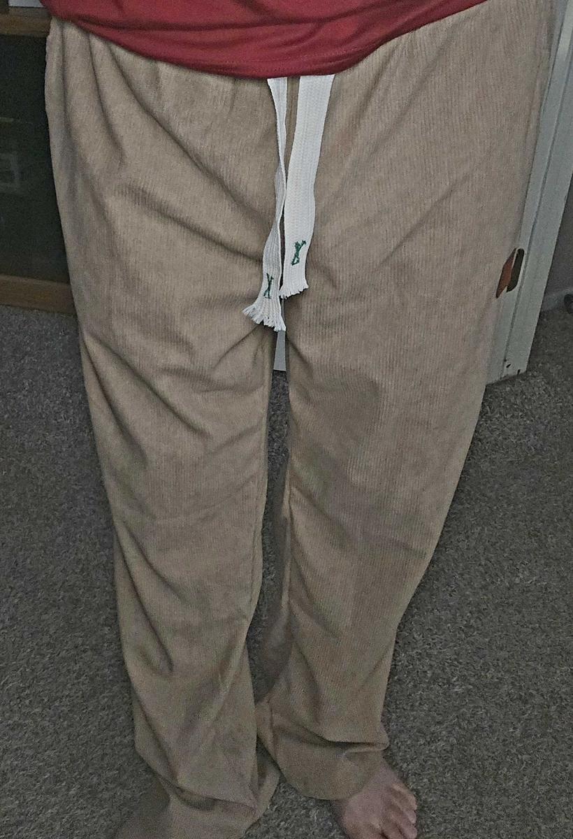 Item: dark gray + khaki, M