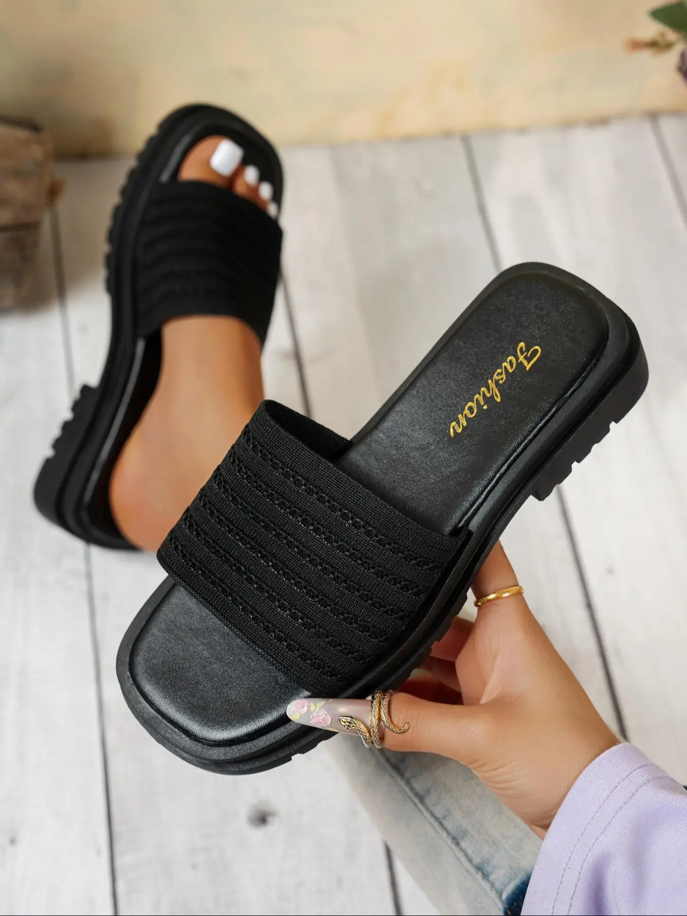 Women's new fashion wide-fit flat sandals, open-toe casual comfortable versatile shoes, suitable for women with wide feet, comfortable and stylish thick-soled summer slippers, a must-have for everyday casual wear, Casual Summer Footwear, Rubber