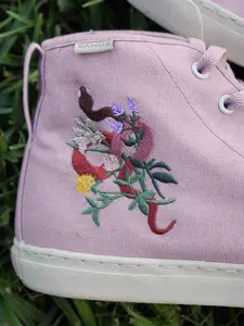 Garden Charmer High Top
