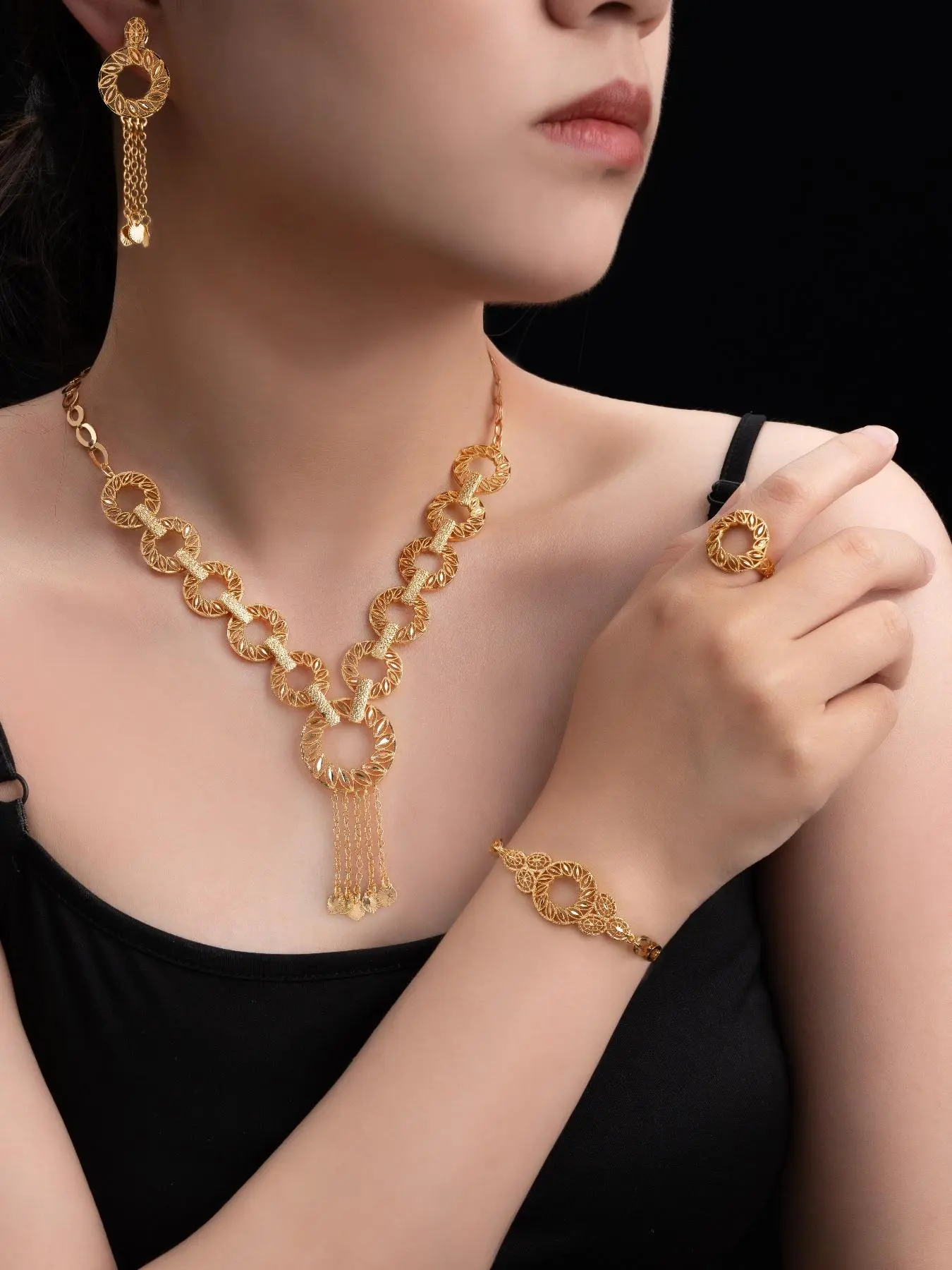 5 pieces of geometric circular shaped tassel style copper material with 18K+champagne gold anti oxidation and color fading protective layer, Bridal jewelry set for wedding, Dubai bride luxury style wedding holiday gift set