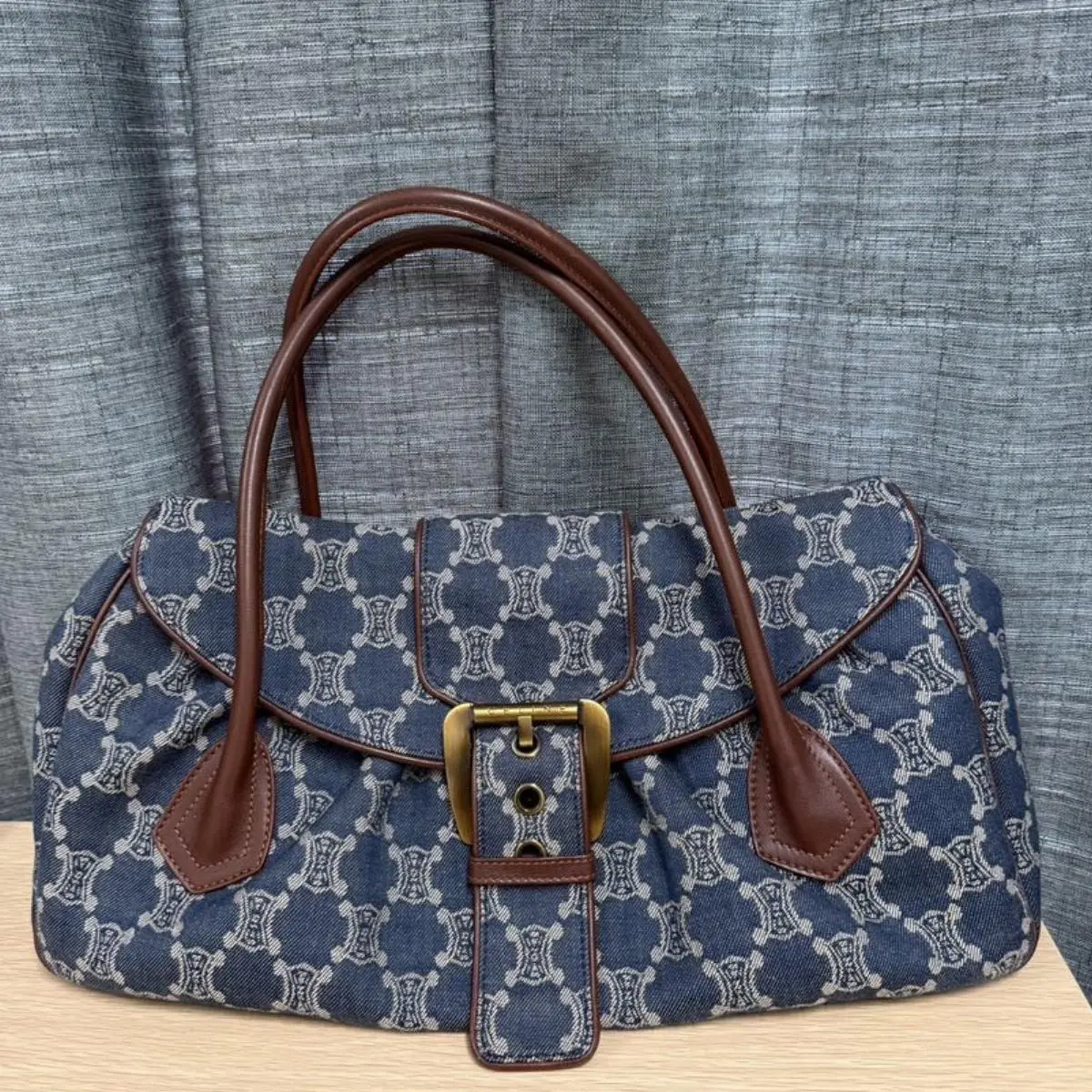 Pre-owned Celine As Shown Shoulder Bags Triomphe Denim Shoulder Bag 37763