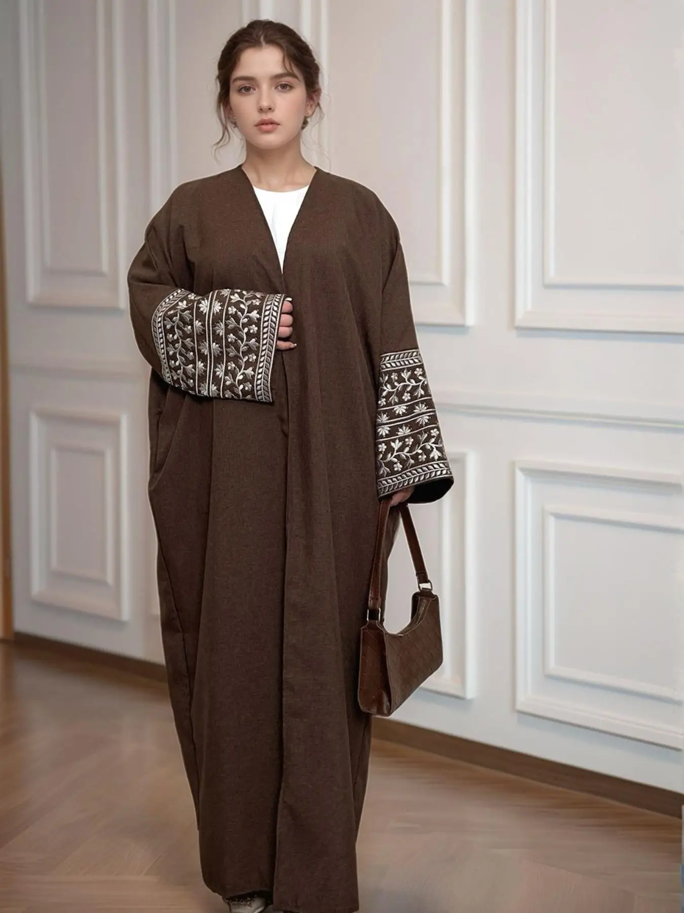 Women's Floral Embroidery Ethnic Pattern Open Abaya Cardigan with Pocket Round Neck Batwing Dress, Casual Modesty Long Sleeve Long Dress for Daily Wea