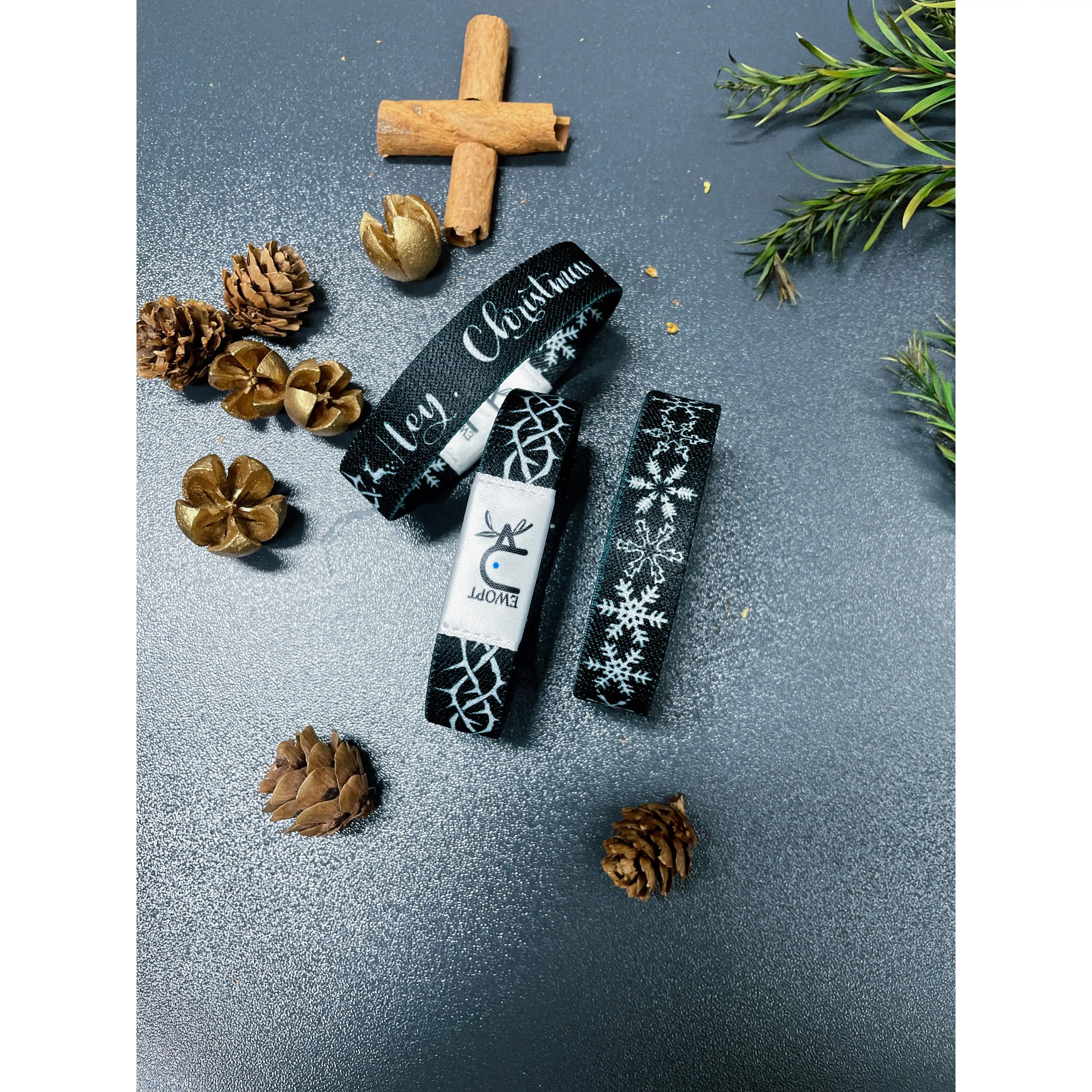 EWOPT Christmas Daily Bible Verse Bracelet Bible Verse Christian Bracelet-Personalized Christian Accessory