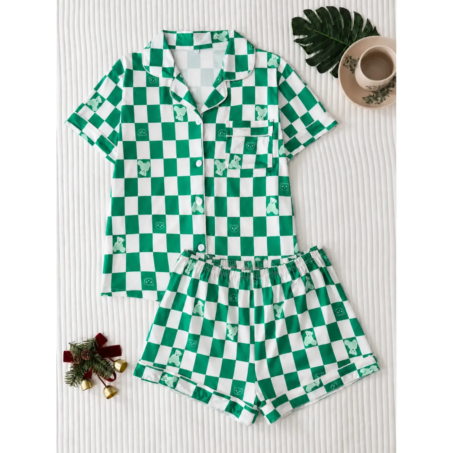 Women's Checkerboard Lapel Pajama Set, Casual & Comfortable Short Sleeve Button-Up Top with Chest Pocket and Elastic Waist Shorts, Summer Sleepwear Loungewear for Women