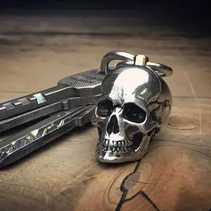 3D Skull Keychain Heavy Duty Metal Key Ring Gothic Punk Biker Style Skull Head Bag Charm Rugged EDC Everyday Carry Accessory for Men