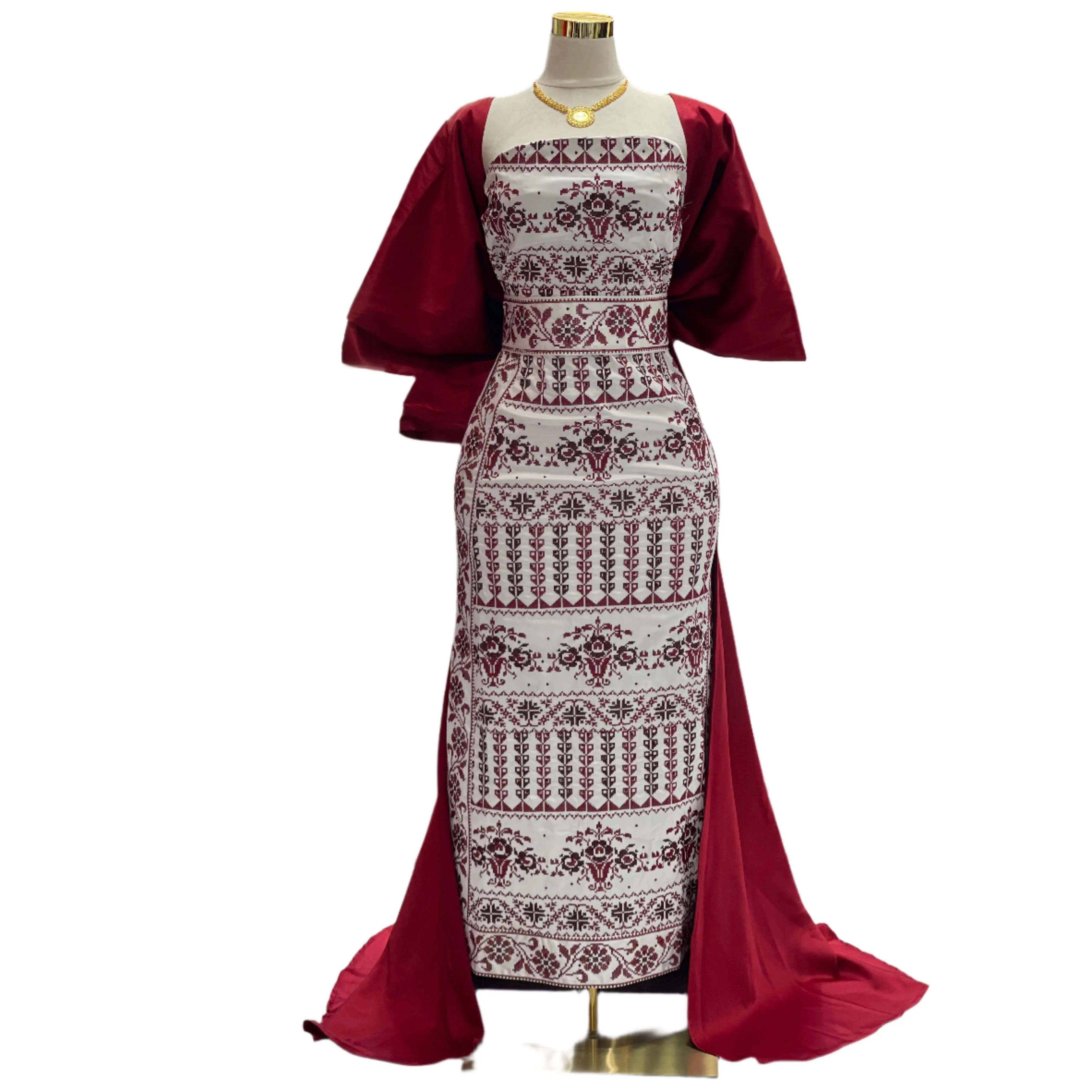 Embroidered Strapless Dress with Oversized Bow: Elegance and Sophistication