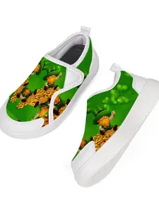 KPOP Velcro slip-on, flat children's shoes. Fashionable print, multiple patterns, can accept all kinds of novel customized patterns. Anti-kick toe design to protect children's toes. Casual flat shoes,28-39, covering sizes for children and teenagers.