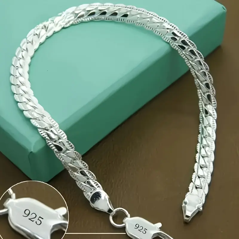 Elegant Gleaming Treasure Costume Bracelet - Ideal Gift for Weddings, Engagements, Party Occasions