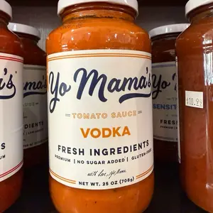Yo Mama's Tomato Vodka Sauce - Fresh Ingredients, No Sugar Added, Gluten-Free, 25 oz (708g) - Perfect for Flavor and Dip