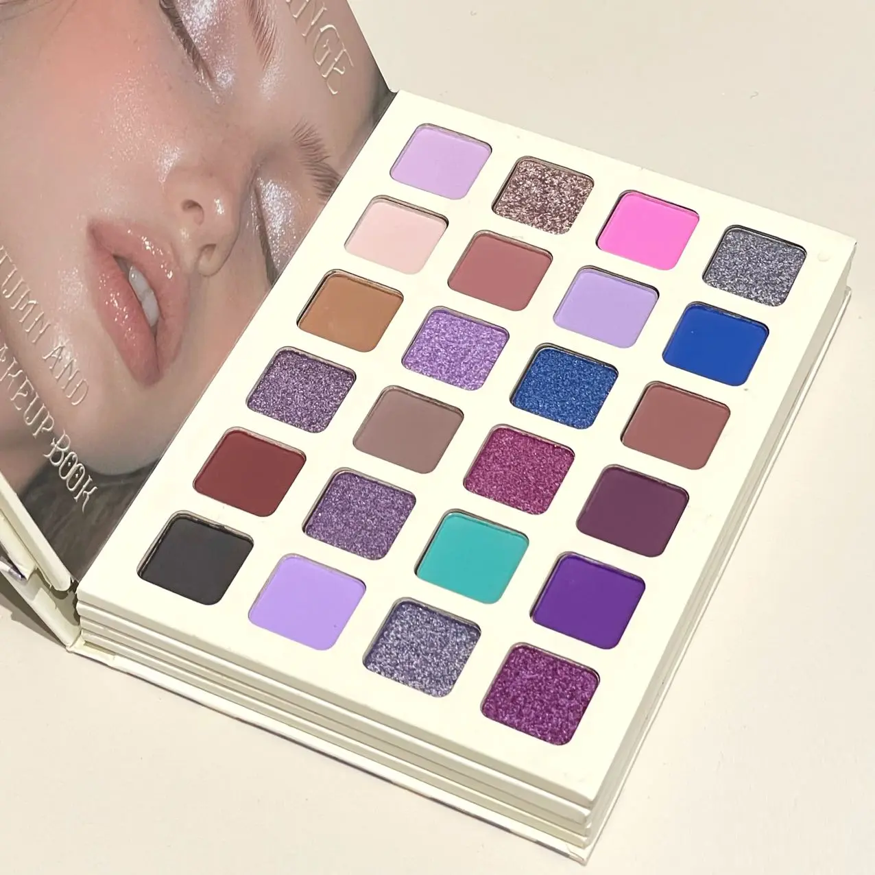 HERORANGE 72 Colors Makeup Book with Mirror, All-in-One Makeup Palette with Eyeshadow Blush Highlighter Lip Colors, Beauty Gift Set
