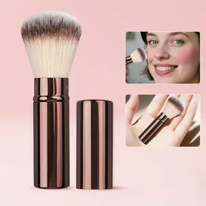 Extendable Blush Brush with Lid, Soft Fiber Makeup Brush, Metal Handle, Portable Travel Tool, Ideal for Daily Use, Travel, Parties, Soft Makeup Brushes, Beauty Travel Brush