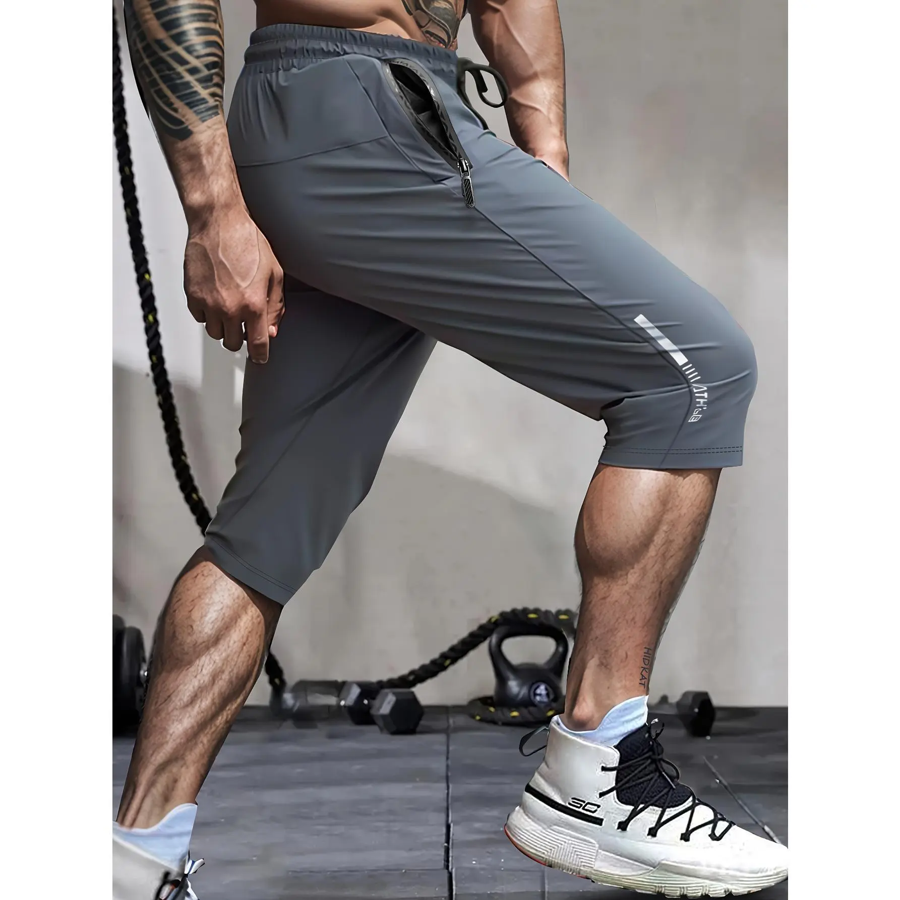 Men's 3/4 Length Athletic Pants, Men's Capri Pants, Men's Knee-Length Workout Pants, Men's Elastic Waist Cropped Pants