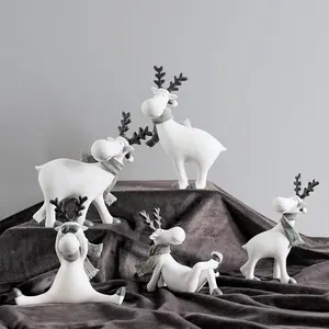 Resin Deer Sculpture, Decorative Craft, Living Room TV Cabinet Wine Rack Office Home Decoration, Winter Christmas New Year Display, Modern Home Decoration