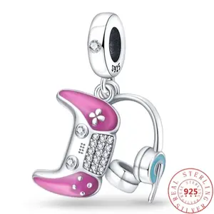 Gammer Charm