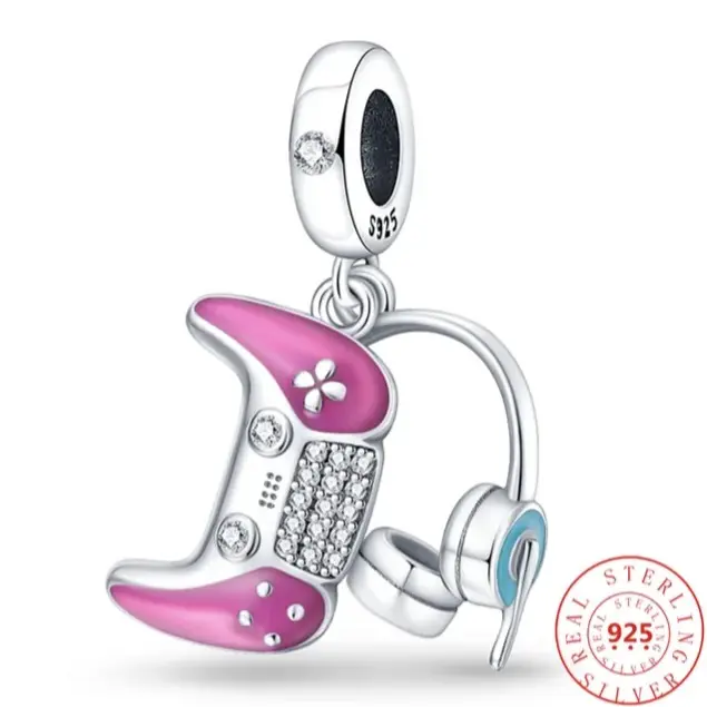 Gammer Charm