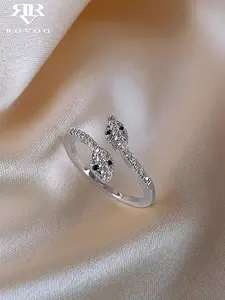 Elegant Snake-Shaped Zircon Ring, Adjustable Open Design, Perfect for Parties and Events, Unique Minimalist Style Copper Jewelry, Artificial Zircon Rings