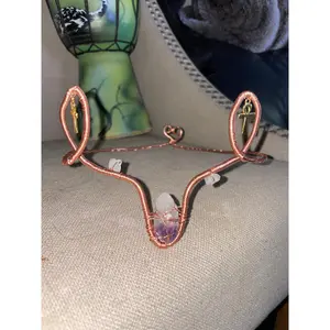 Handmade Solid Copper and Authentic Raw Crystal Custom Meditation Crown 👑(STONES IN THE MIDDLE MAY VARY FROM THE PHOTO)
