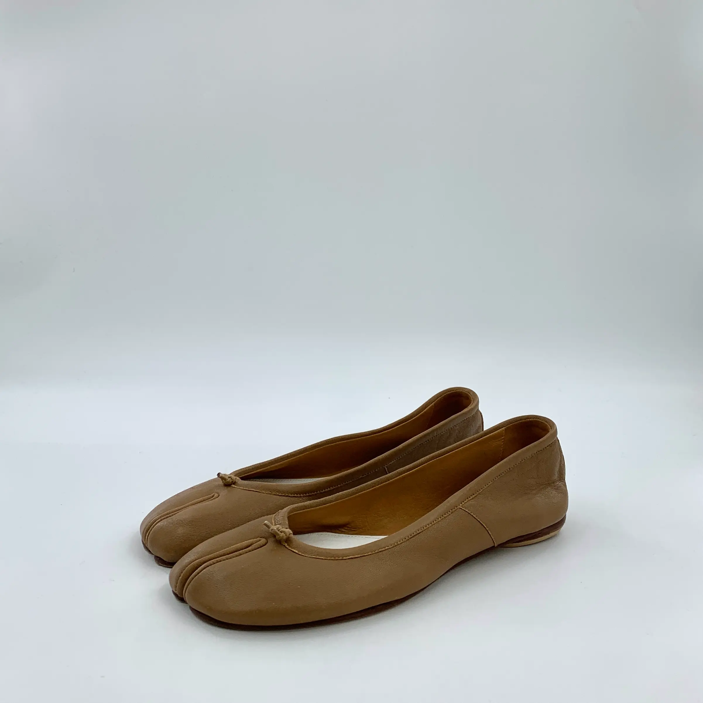 RDLT-Maison Margiela Size 38 Tabi Brown Leather Ballet Flats-J37147