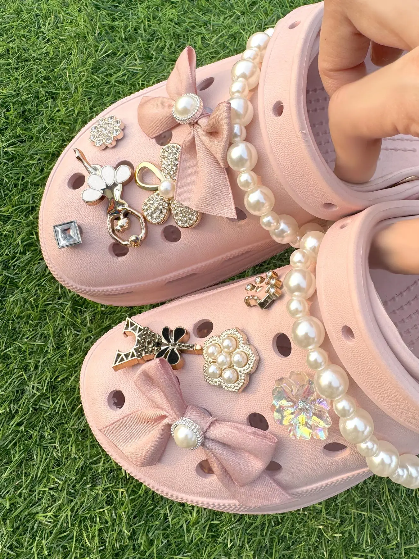 Cute Bowknot & Flower Design Faux Pearl Decor Clogs Charms, 12pcs/set Tower & Crown Design Shoes Charms, Shoes Accessories for Clogs DIY for Women & G