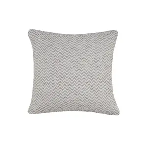 Insignia Lr07646 Beige/White Pillow